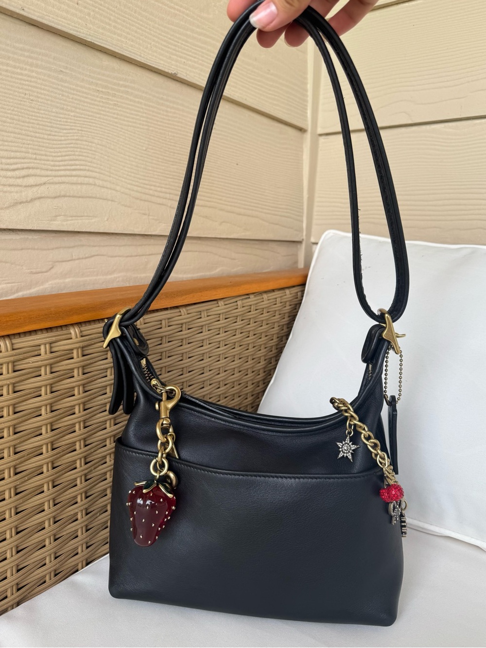 Coach 9136 legacy small pocket zip